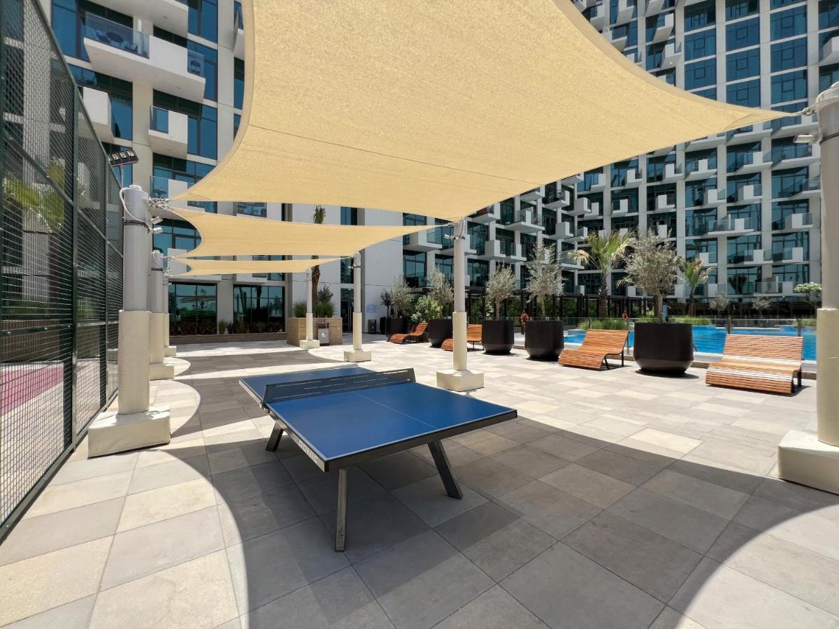 Appartement Cozy & Convenient 1Br Haven In Al Jaddaf à Dubaï Extérieur photo